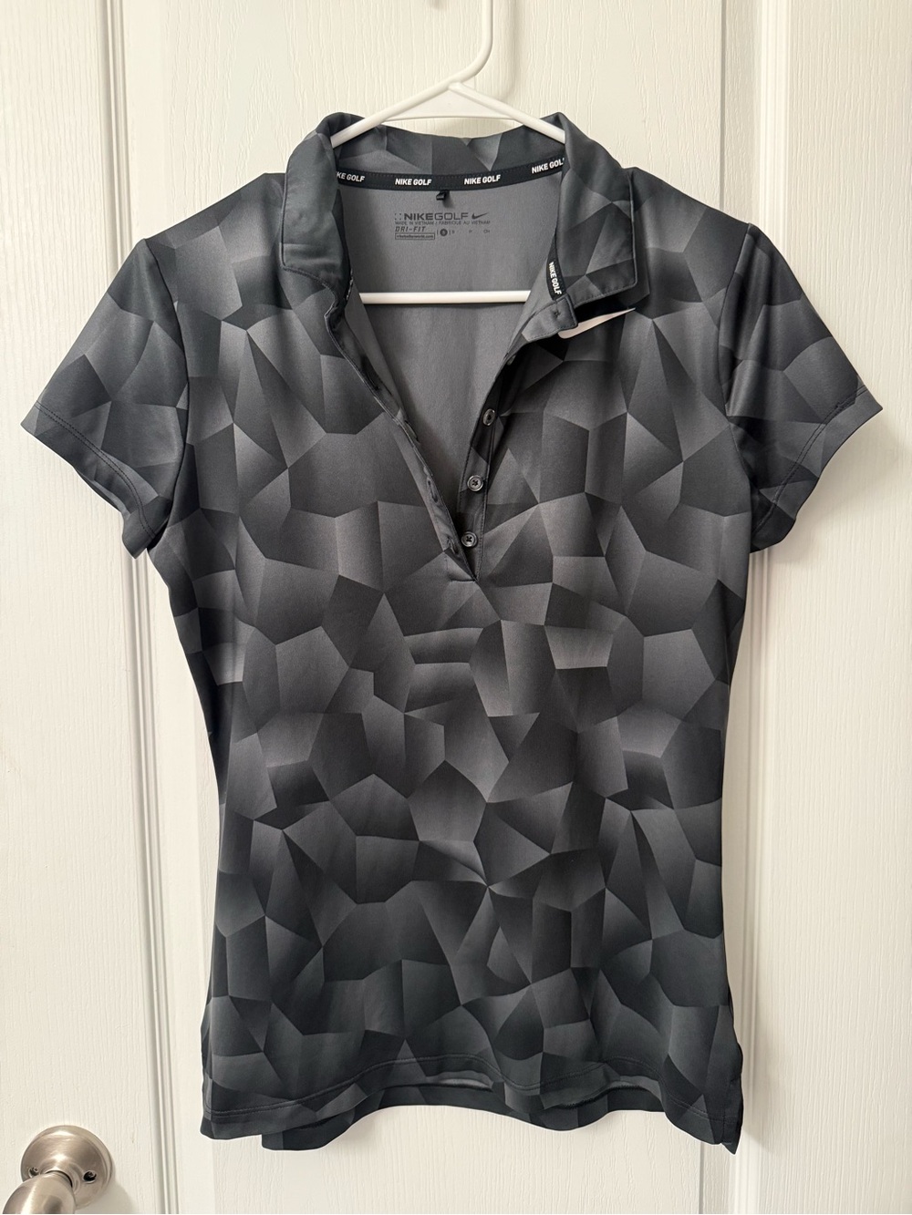 Nike Women's Gray & Black Geometric Short Sleeve Button-Down Polo